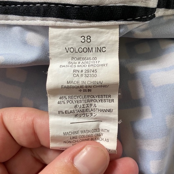 Volcom MOD TECH Board Shorts - Picture 8 of 8